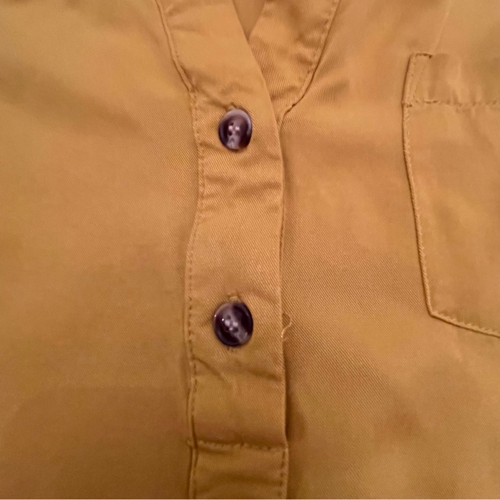 Rose & Olive Golden Mustard Blouse Size Large | Roll Sleeve Pocket Top - Picture 6 of 6